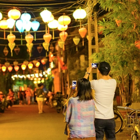 Strolling Through Hoi An Ancient Town: "Chill" Vibes in Every Alley